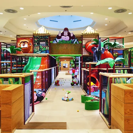 منتجع Gloria Golf