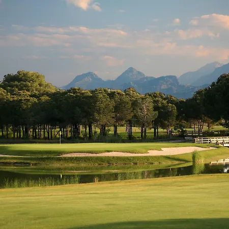 Gloria Golf 5*
